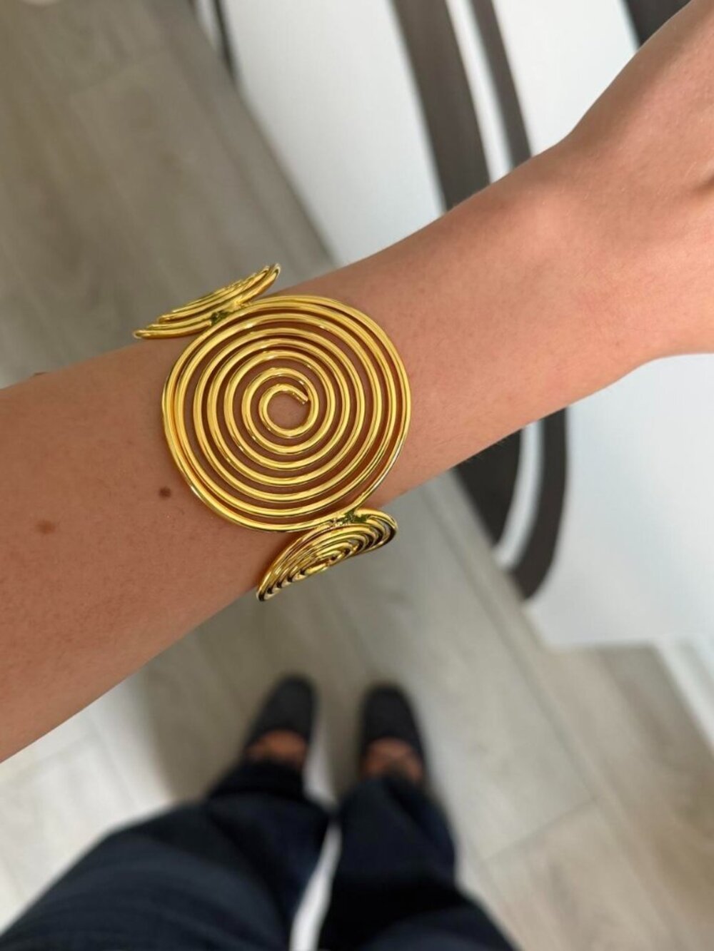 Sku0686 Gold Women minimalist bracelet Stainless steel + gift bag